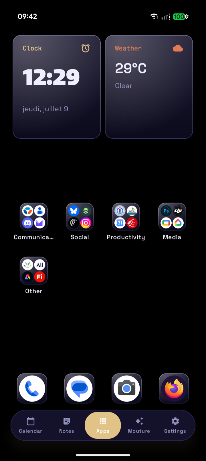 Mouture home screen — minimal Android launcher